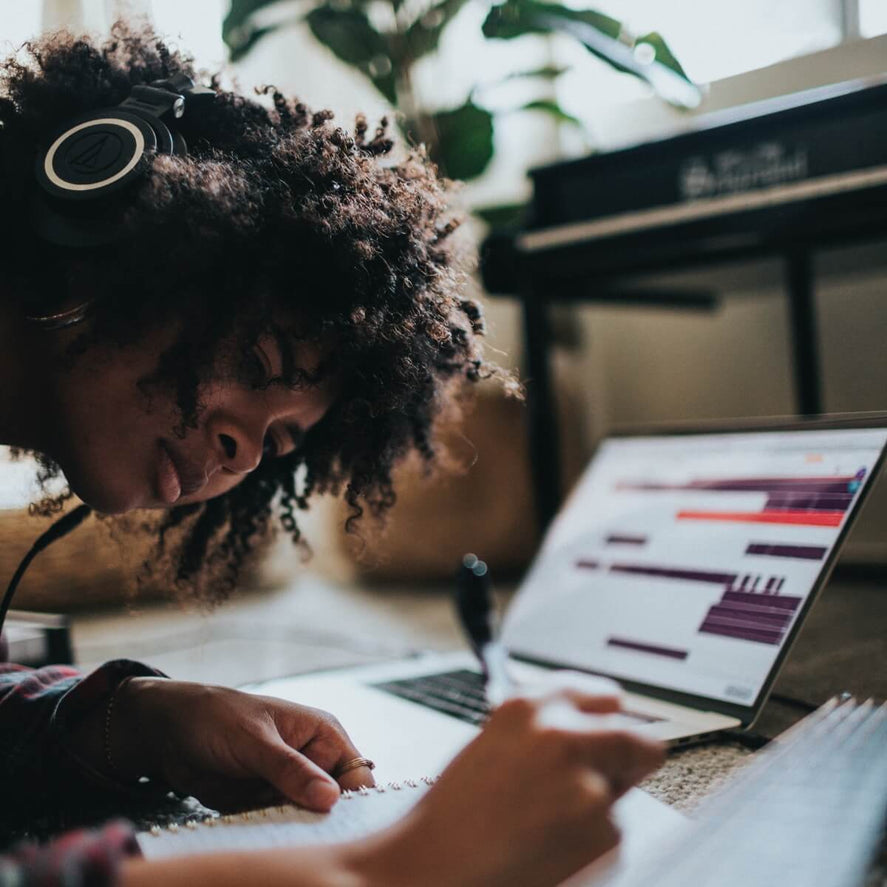 Want to stay focused while doing your assignments: Try the Pomodoro Method Want to stay focused while doing your assignments: Try the Pomodoro Method