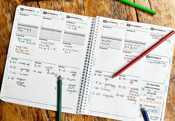 Why using a paper planner will make you a more effective student