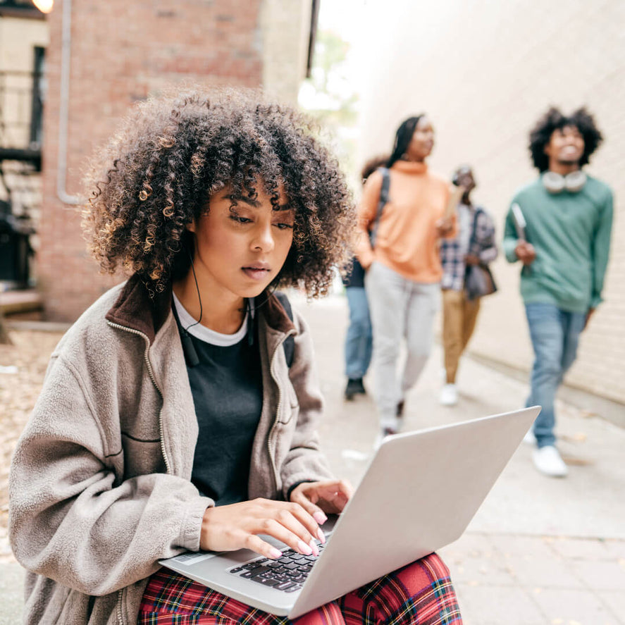 Looking for a summer job? Follow these tips and tricks to stand out and nail the interview process! Looking for a summer job? Follow these tips and tricks to stand out and nail the interview process!